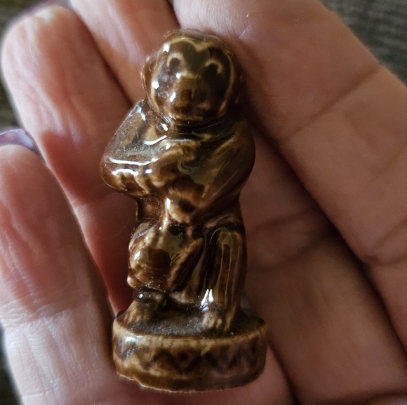 Wade Whimsy Ten Circus Figurines - Picture 8 of 10